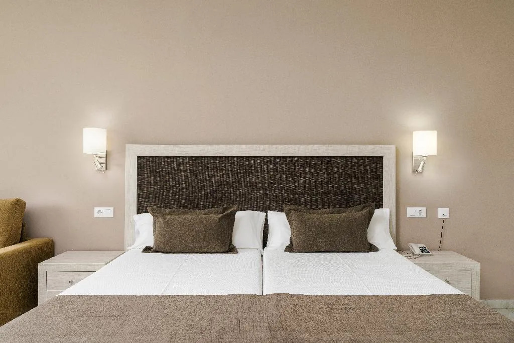 JUNIOR SUITE STANDARD Room, AluaSun Costa Park, Costa Del Sol