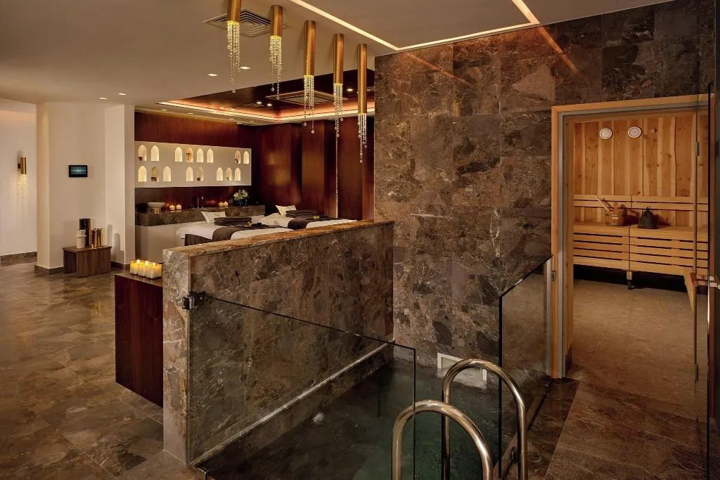 Sports and Entertainment, Parklane, a Luxury Collection Resort & Spa, Cyprus
