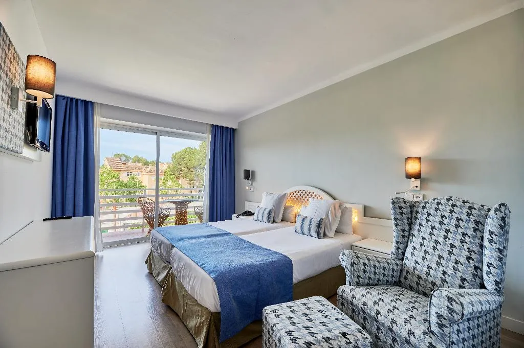 Double or Twin POOL VIEW Room, ROC Oberoy, Majorca