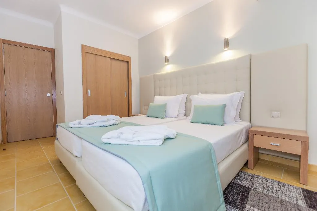 SUITE CLASSIC Room, Albufeira Sol Hotel & Spa, Algarve