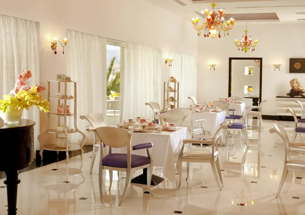 Restaurant, Out Of The Blue Resort, Crete