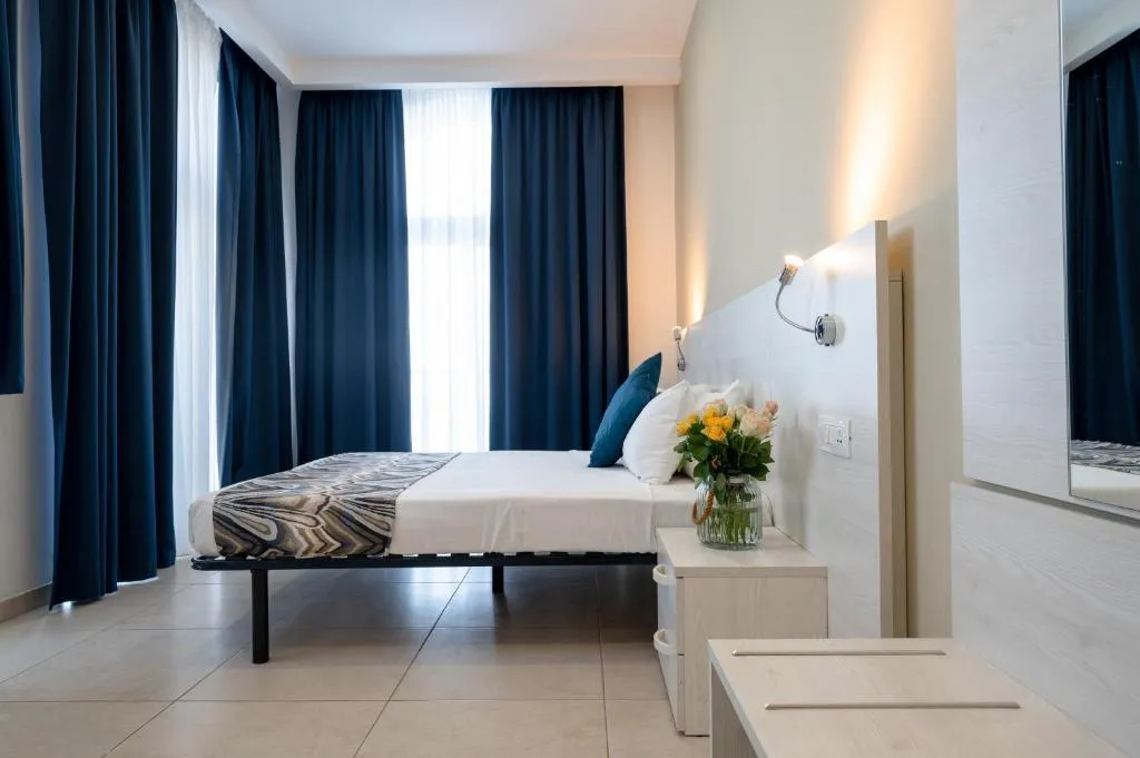 SINGLE SEA VIEW Room, Gillieru Harbour Hotel, Malta