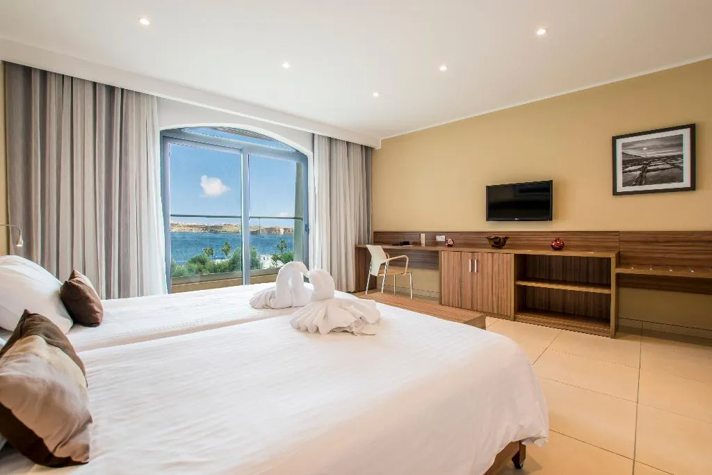 SINGLE SUPERIOR SEA VIEW Room, DoubleTree by Hilton Malta, Malta