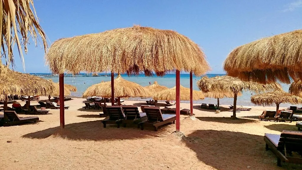 Beach, Caves Beach Resort Hurghada, Red Sea Riviera