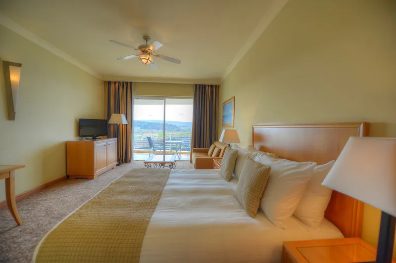 DOUBLE SEA VIEW Room, Radisson Blu Resort & Spa Golden Sands, Malta