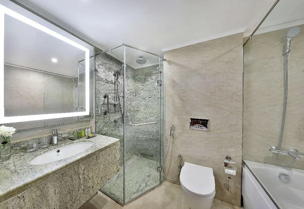 TWIN DELUXE Room, Hilton Hurghada Plaza, Red Sea Riviera