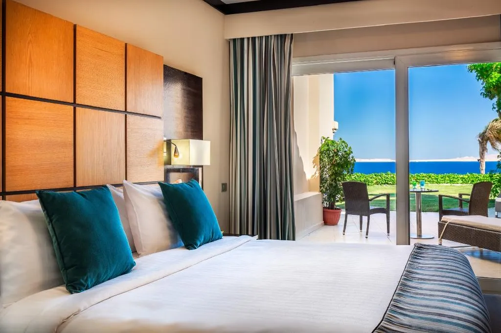JUNIOR SUITE STANDARD Room, Cleopatra Luxury Resort Sharm El Sheikh, Red Sea Riviera