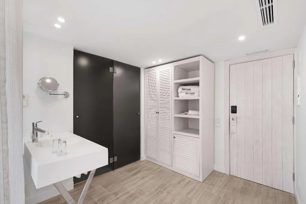 Double or Twin SUPERIOR Room, Barcelo Portinatx, Ibiza