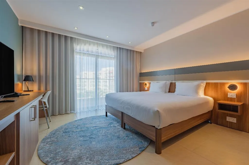 DOUBLE SEA VIEW Room, DoubleTree by Hilton Malta, Malta