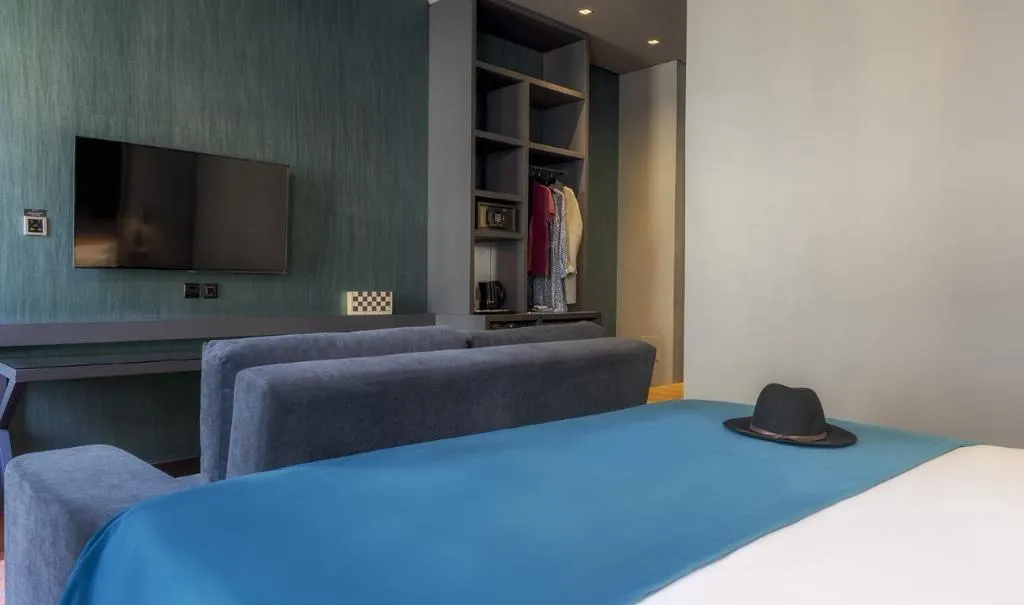 TRIPLE ONE BEDROOM ONE BATHROOM Room, Pestana CR7 Lisboa Lifestyle Hotels, Lisbon