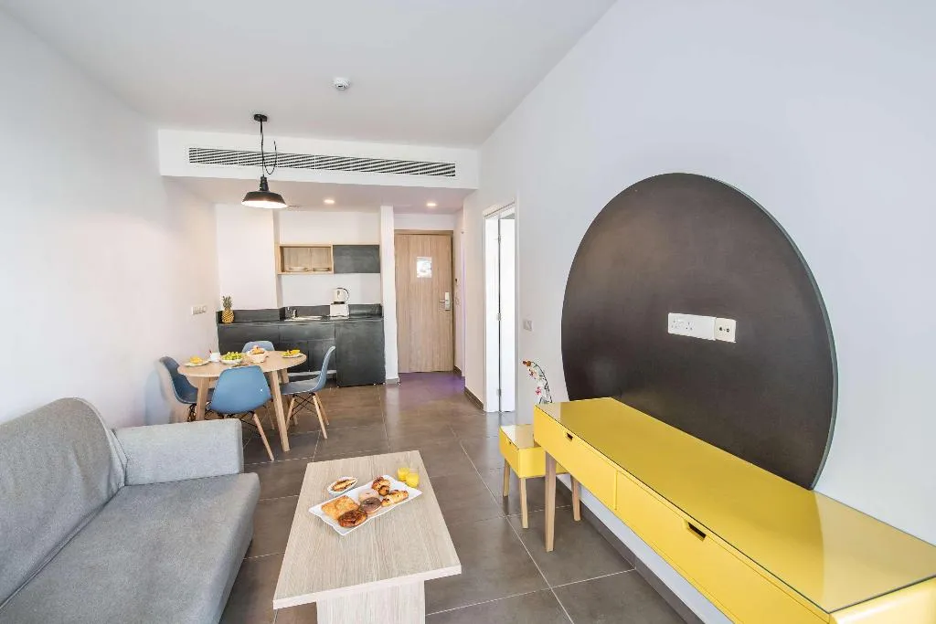 Room, Anthea Hotel Apartments, Cyprus