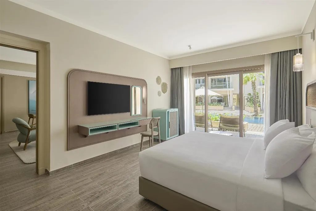 SUITE POOL VIEW KING BED Room, DoubleTree by Hilton Mangroovy El Gouna Resort, Red Sea Riviera